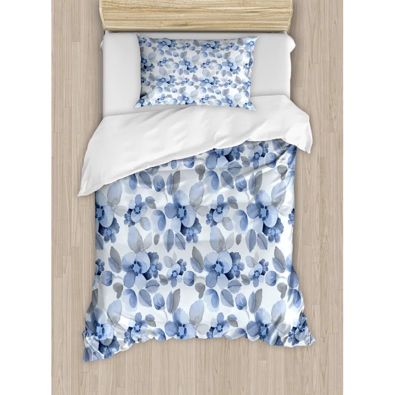 Twin Blue and White Floral Duvet Cover Set