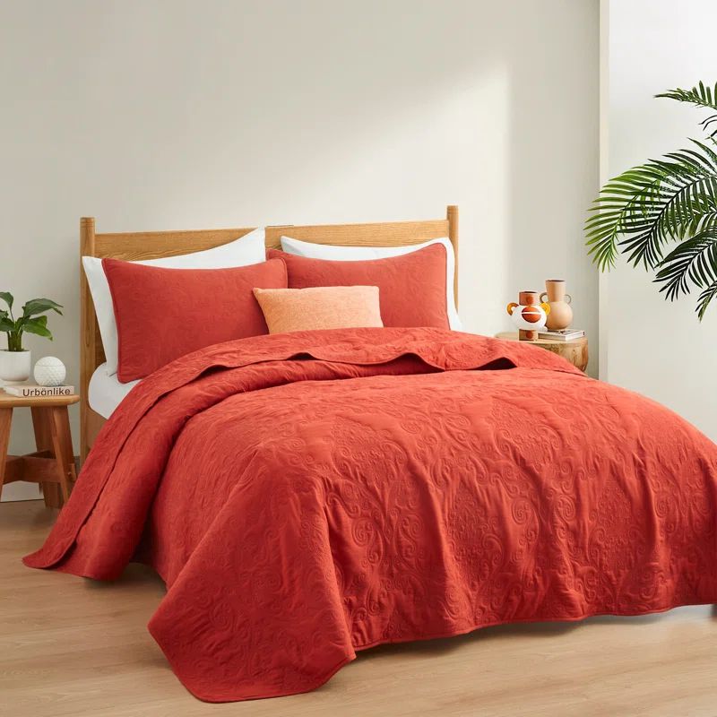Twin Red Microfiber Reversible Quilted Coverlet Set