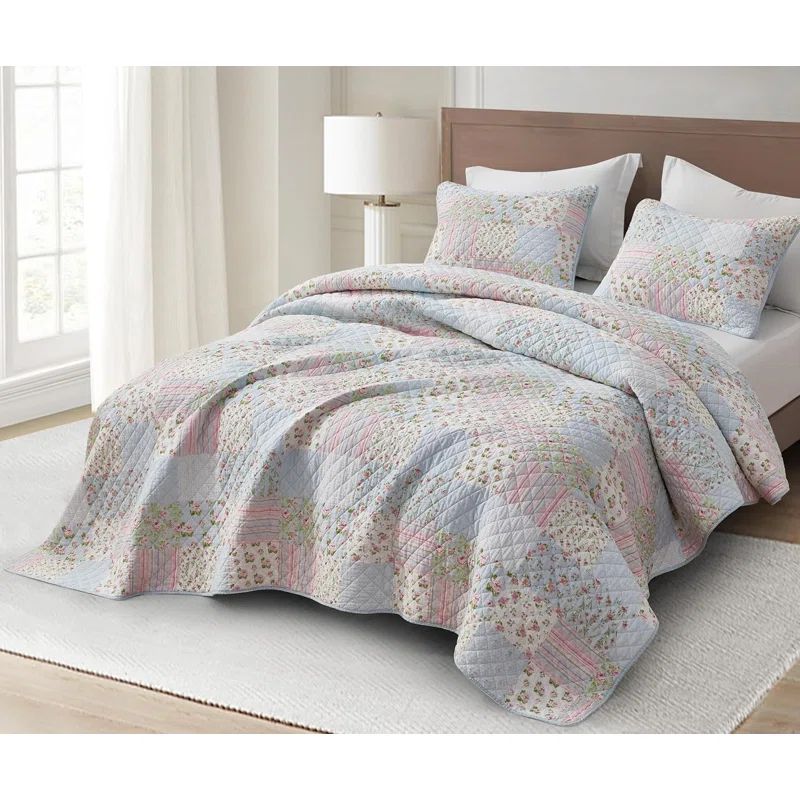 Ivory and Floral Cotton Reversible Full Quilt Set