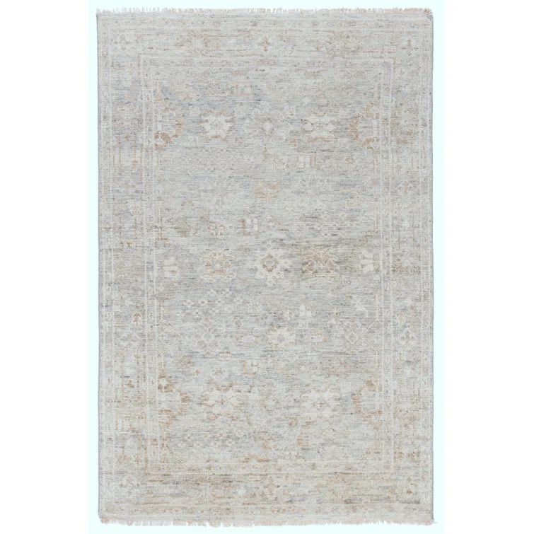 Hand-Knotted Lovina Wool Oriental Area Rug, 8' x 10', Light Gray