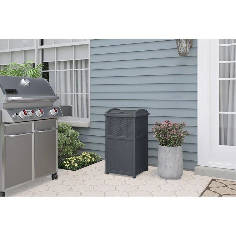 Gray Wicker-Style Plastic Outdoor Trash Can with Hinged Lid