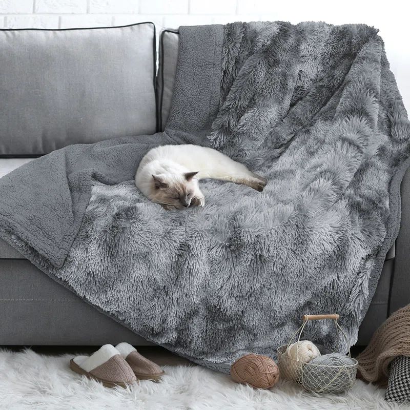 XL Tie-Dye Gray Waterproof Sherpa Pet Blanket