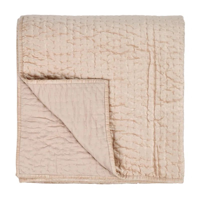 Queen Size Pink Velvet Quilt with Rayon Fabric