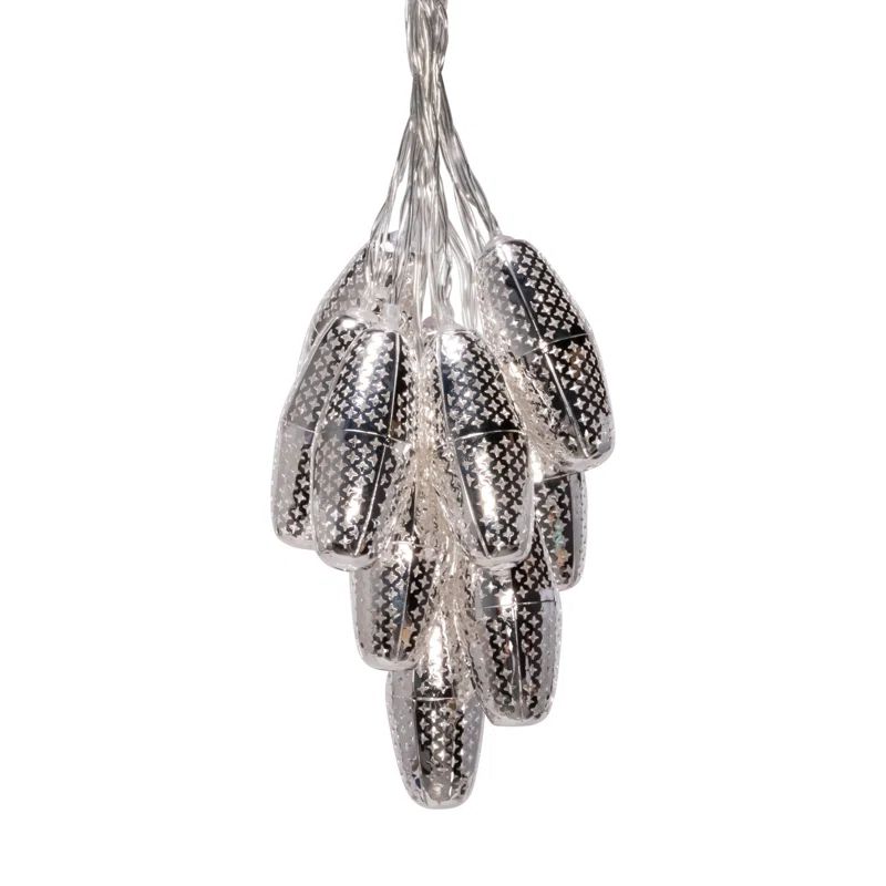 Solar-Powered 15ft White Metal Star Lantern Outdoor String Lights