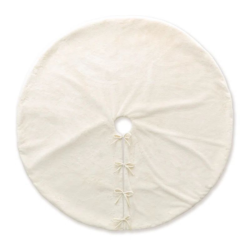 Oversized White Faux Fur Minimalist Christmas Tree Skirt