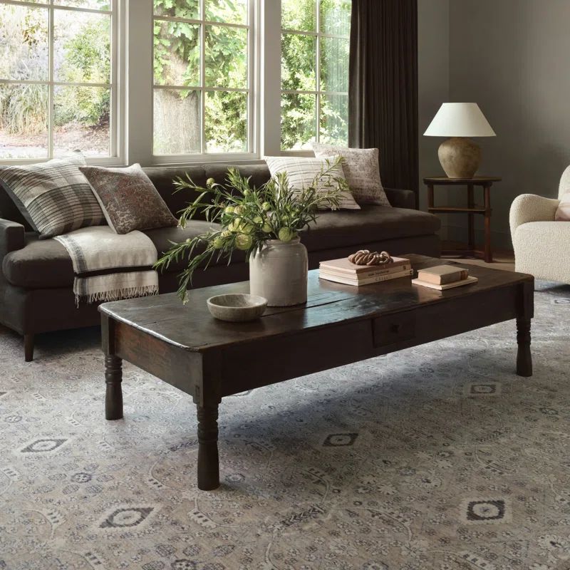 Ivory and Silver Round Stain-Resistant Synthetic Area Rug