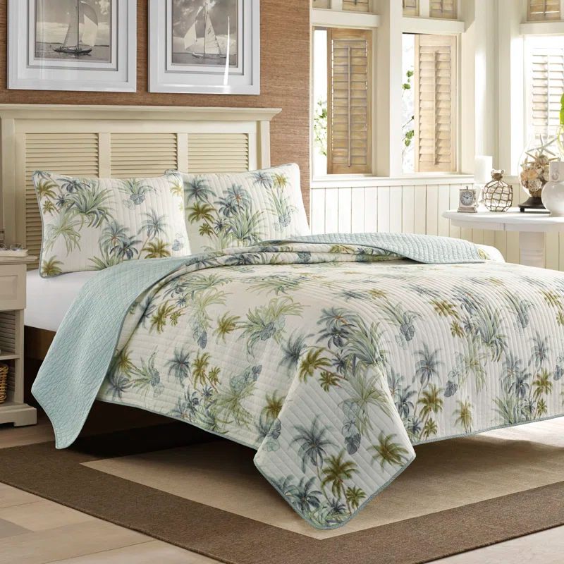 Ivory and Aqua Cotton Twin Reversible Quilt Set