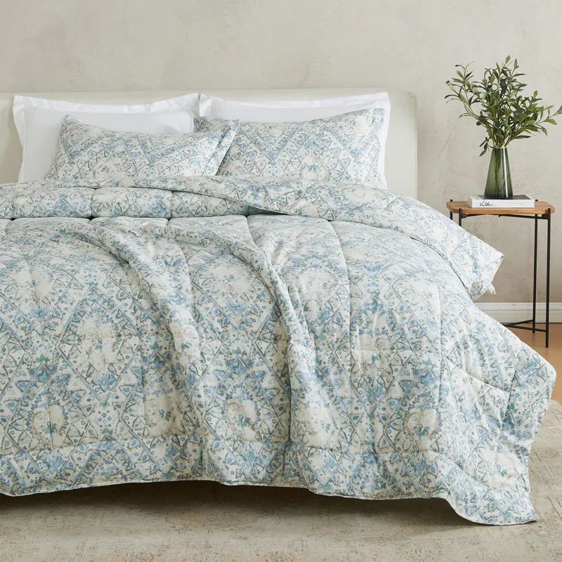 Full/Queen Green Microfiber Reversible Comforter Set