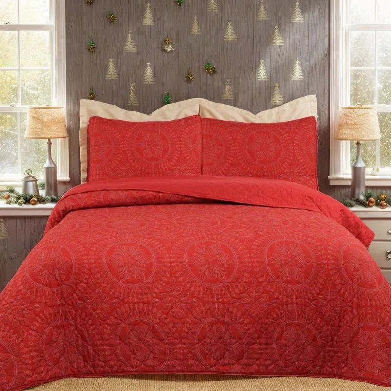 King Size Red Polyester Reversible Christmas Quilt Set