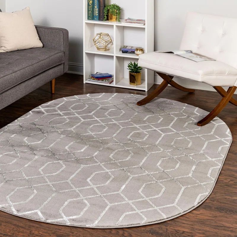 Gray Oval 8' x 10' Synthetic Trellis Area Rug