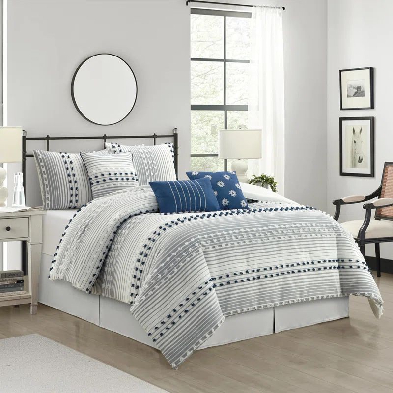 Navy and White Queen Microfiber Comforter Set with Decorative Pillows