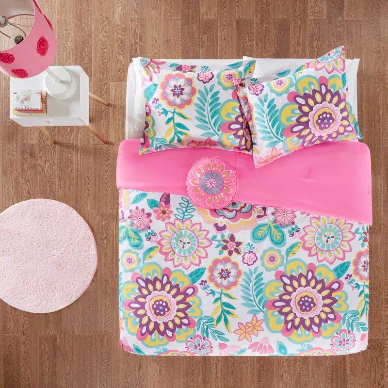 Full Pink Microfiber Reversible Floral Bedspread Set