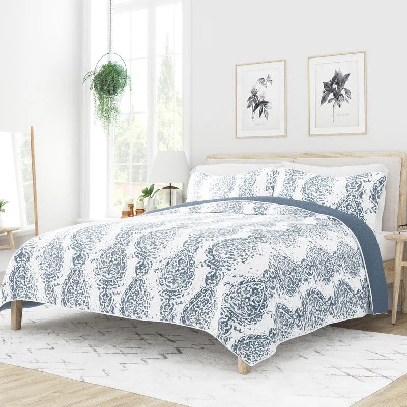 Dusk Blue King Microfiber Reversible Quilt Set