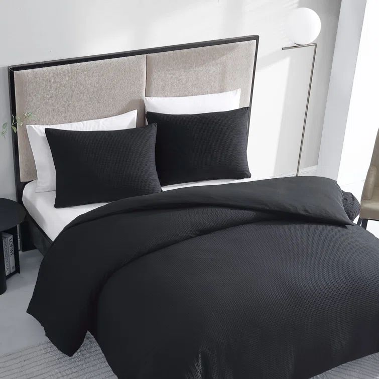 Black Cotton Queen Comforter Set with Reversible Shams