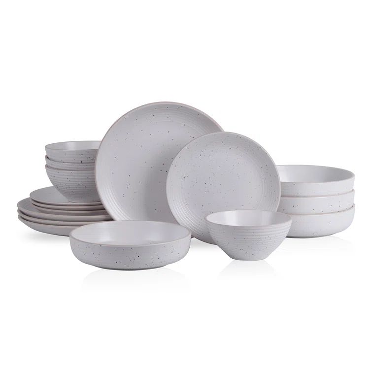 Off-White Ceramic 16-Piece Ribbed Dinnerware Set