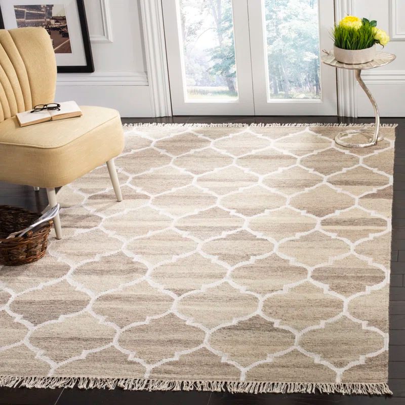 Gray and Ivory Flat Woven Wool and Viscose 4' x 6' Area Rug