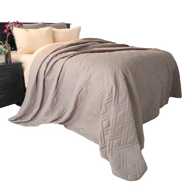 Silver Gray Full Microfiber Quilt Set