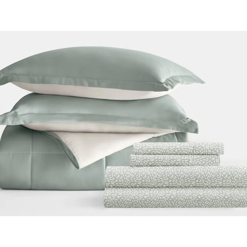 Full Green and White Microfiber Reversible Bedding Set