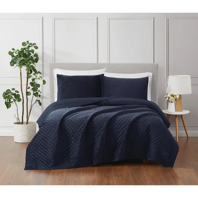 Navy Full Velvet Reversible Quilt Set with Shams