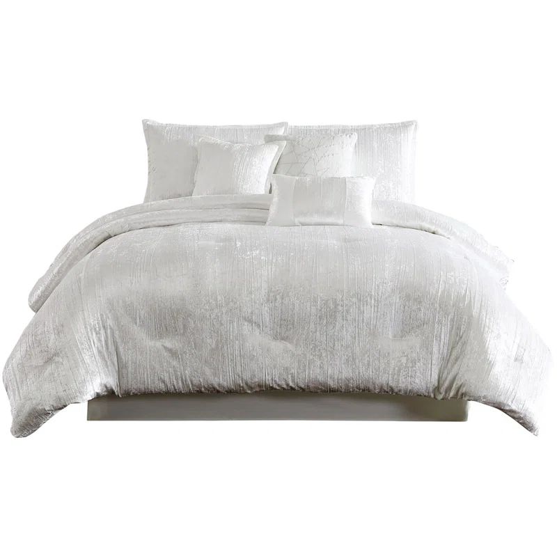 Luxurious White Velvet Queen Comforter Set with Reversible Design