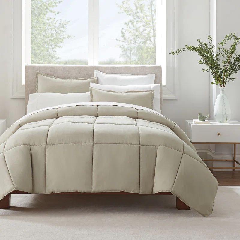 Full Khaki Microfiber Bedspread Set with Pillow Shams