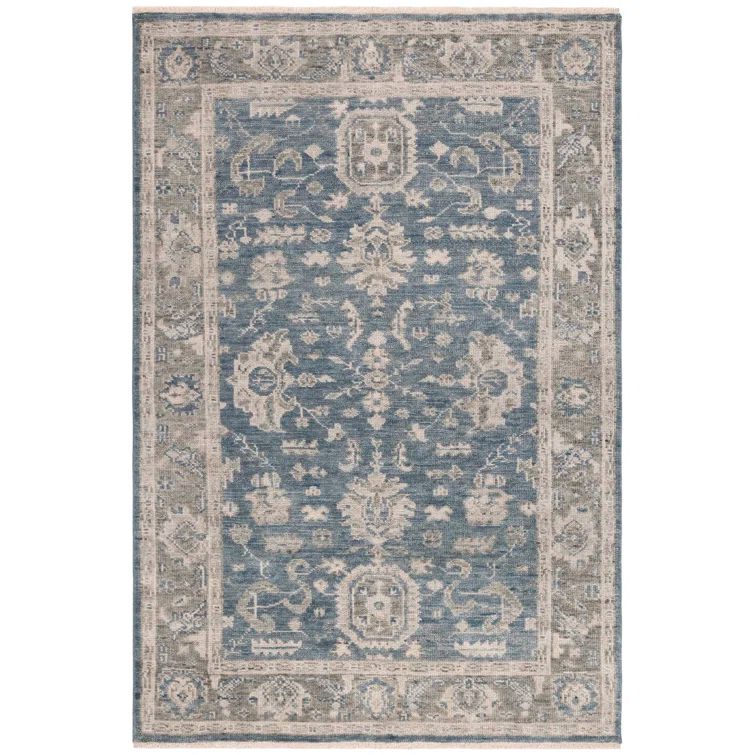 Hand-Knotted Woolen Elegance Gray 6' x 9' Area Rug