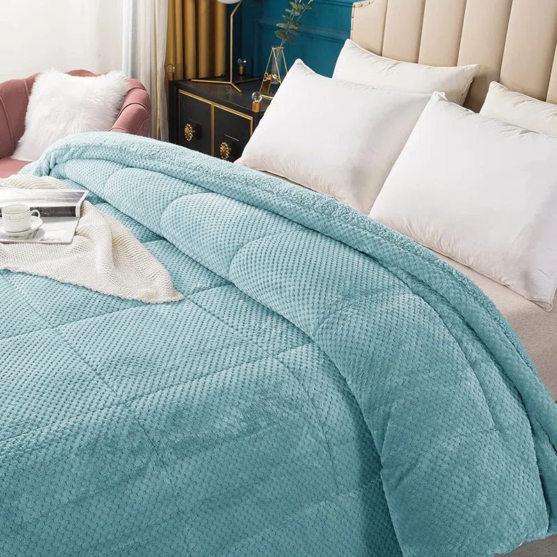 King Cloud Blue Microfiber Down Alternative Reversible Comforter Set