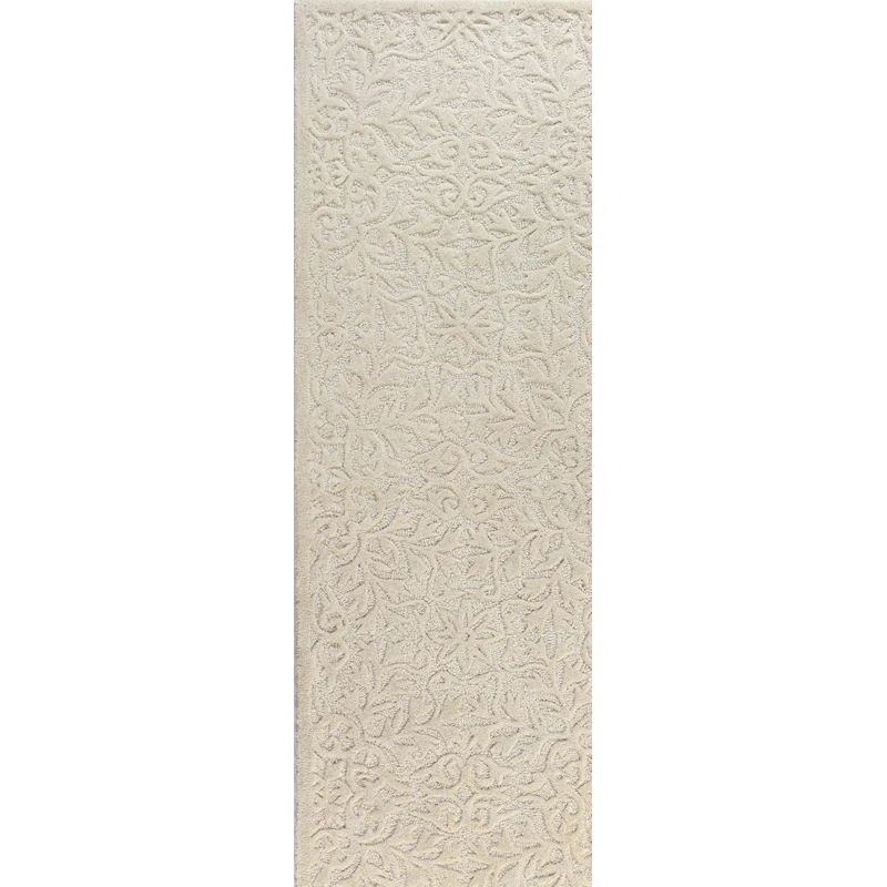 Ivory Floral Motif Tufted Wool Runner Rug