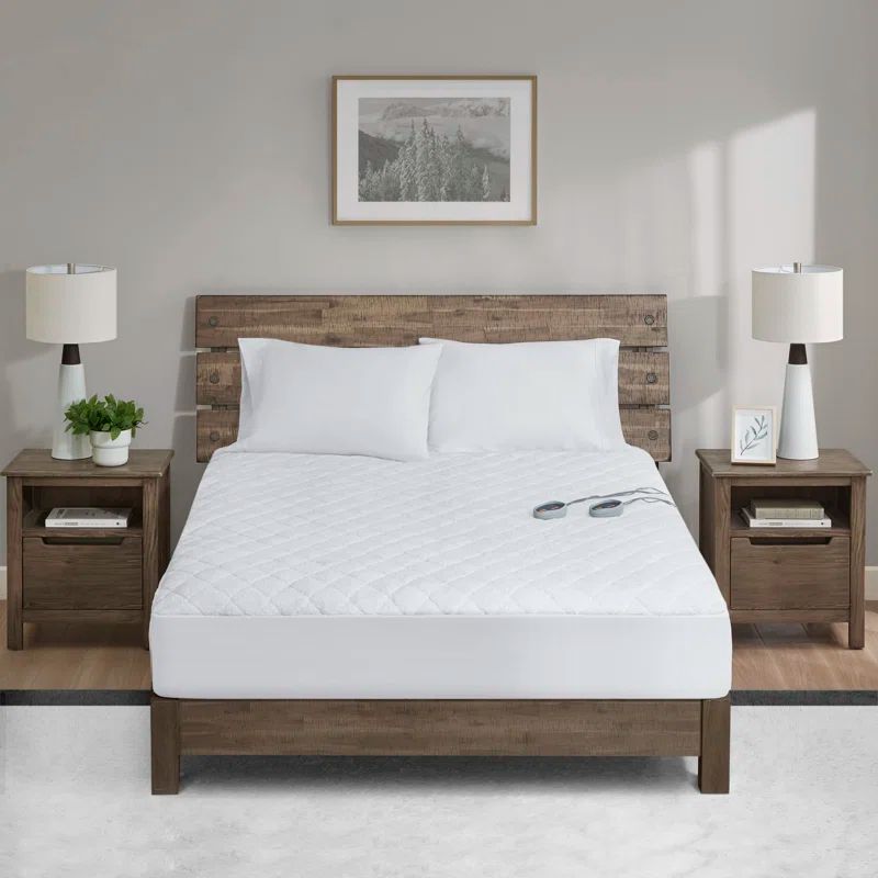 Twin XL White Heated Faux Shearling Mattress Pad