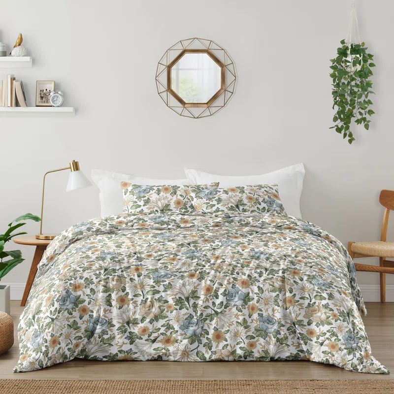Vintage Floral Blue and Yellow Full Comforter Set with Shams
