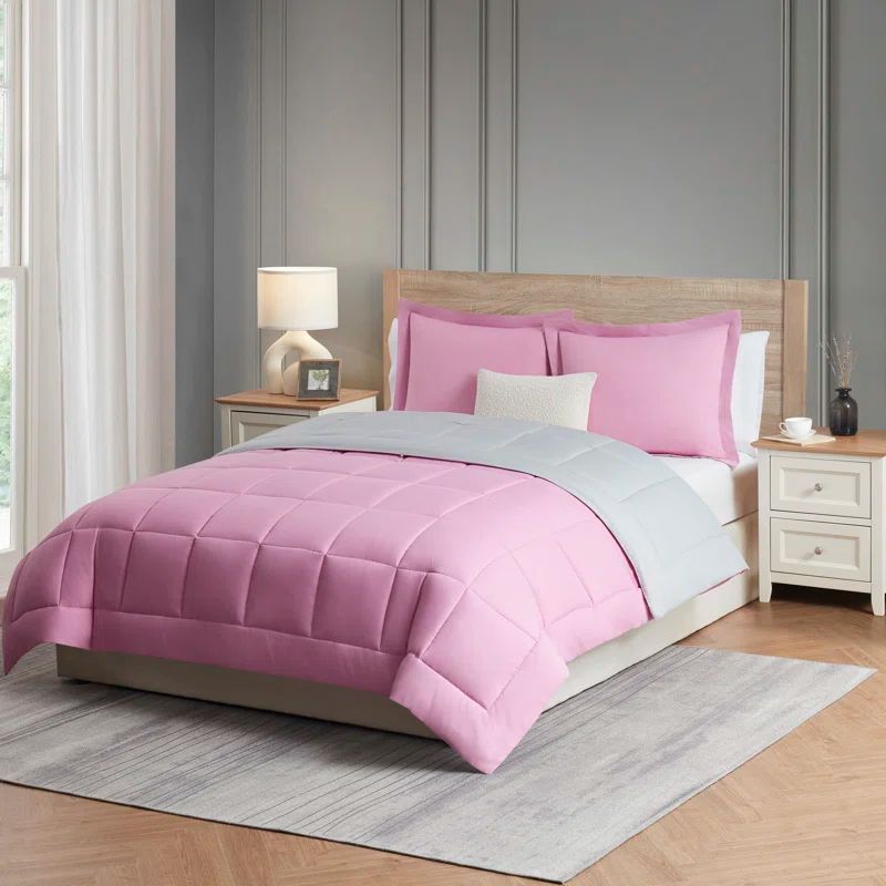 Twin Reversible Pink and Gray Microfiber Duvet