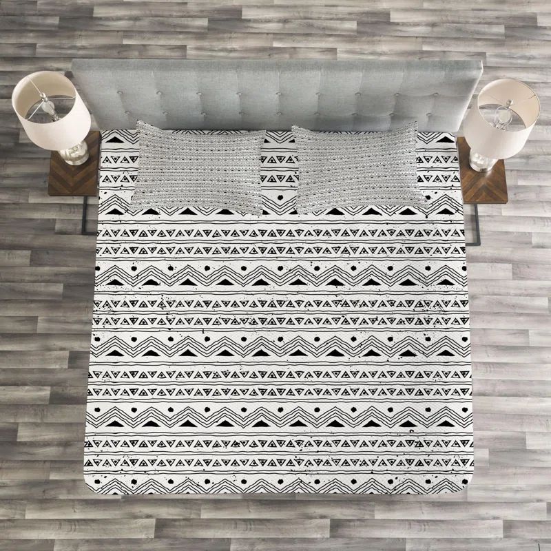 King White and Black Microfiber Quilted Bedspread Set