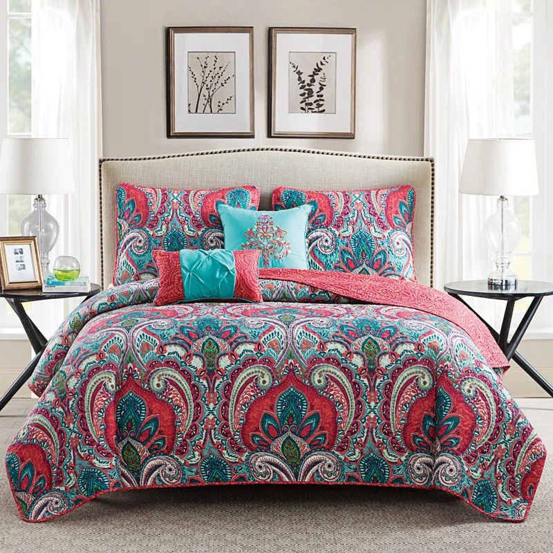 Multicolor Twin Microfiber Reversible Quilt Set with Decorative Pillows