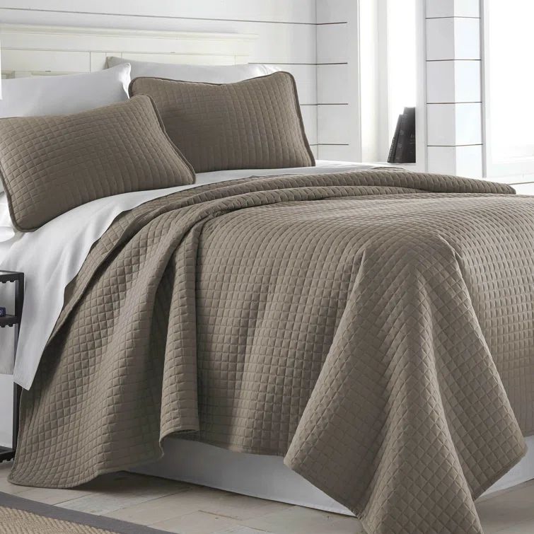 Vilano Dark Taupe Twin Microfiber Reversible Quilt Set