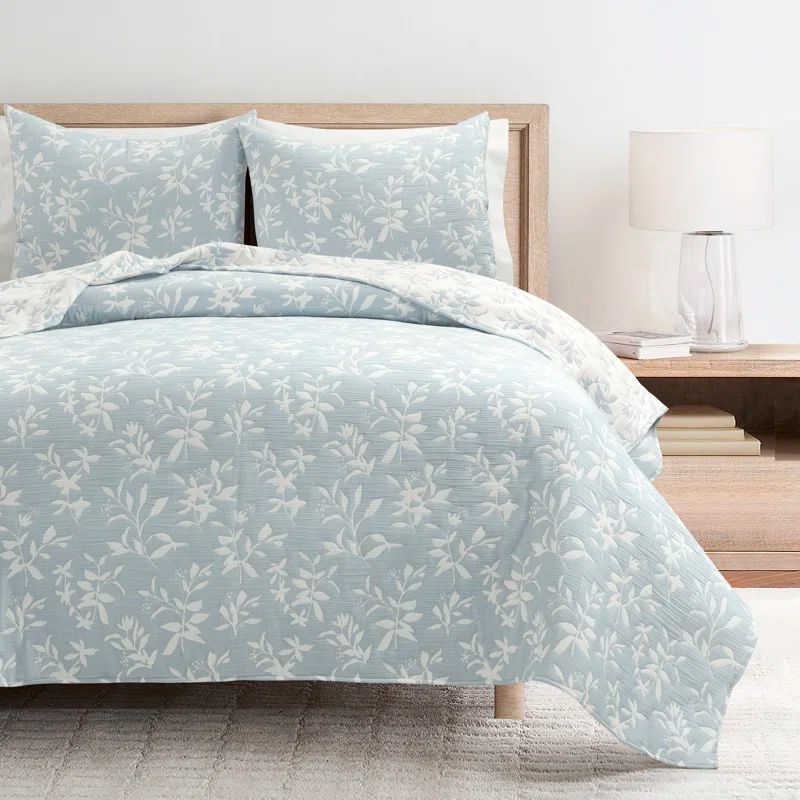 Blue Floral Jacquard Reversible Full/Queen Quilt Set