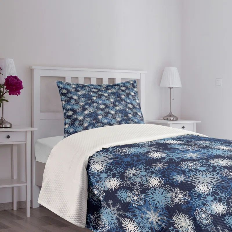 Blue and White Twin Quilted Bedspread Set with Snowflakes