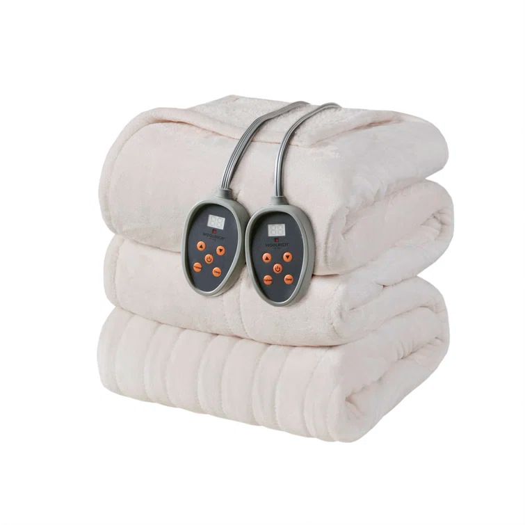Ivory Queen Reversible Sherpa Knitted Heated Blanket