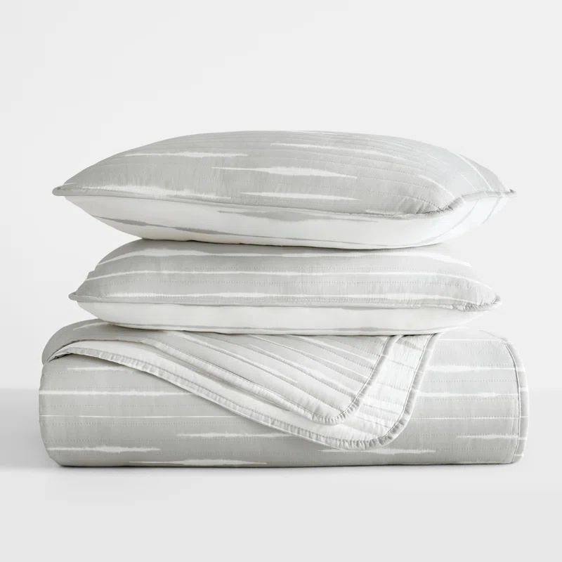 Light Gray Twin Reversible Microfiber Quilt Set with Shams