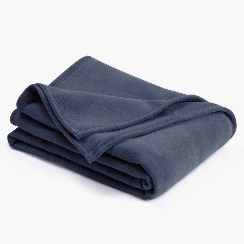 Luxurious King-Sized Ivory Fleece Reversible Blanket