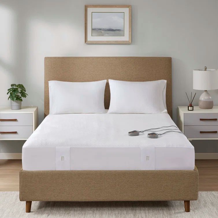 Full Size White Cool Touch Heated Mattress Pad
