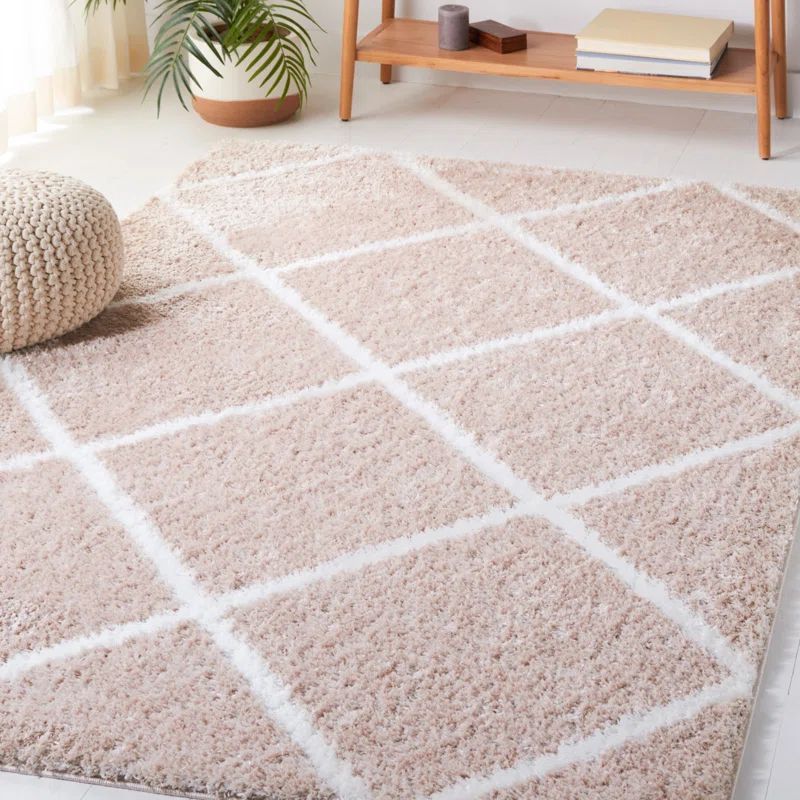Beige and White Trellis Shag Area Rug, 9' x 12'