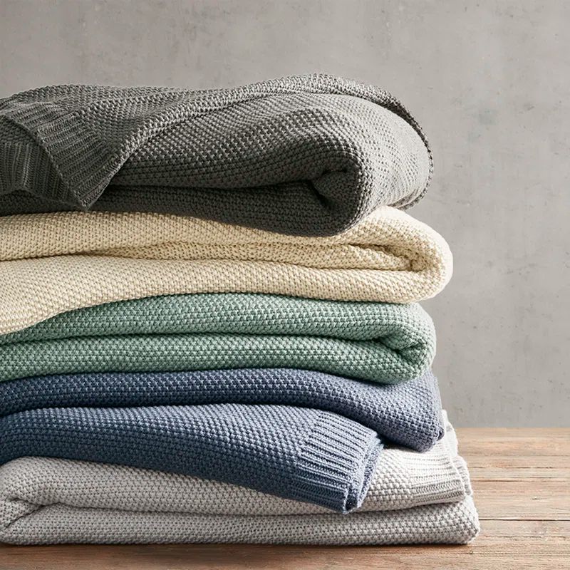 Grey Twin Knitted Acrylic Machine Washable Blanket