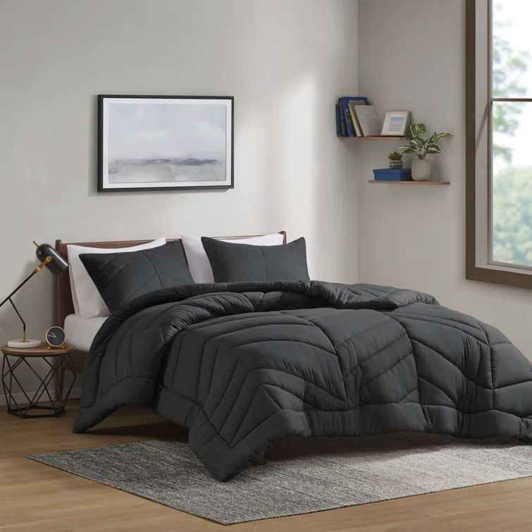 Navy Chevron Quilted Queen Comforter Set with Shams