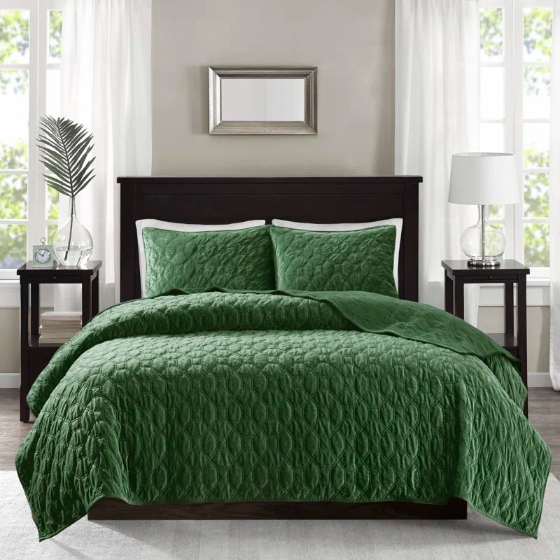 Green Velvet Reversible Full Quilt Set with Shams