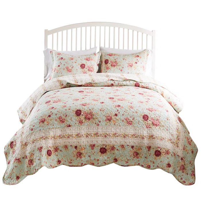 Blue Floral Cotton King Quilt Set with Reversible Design