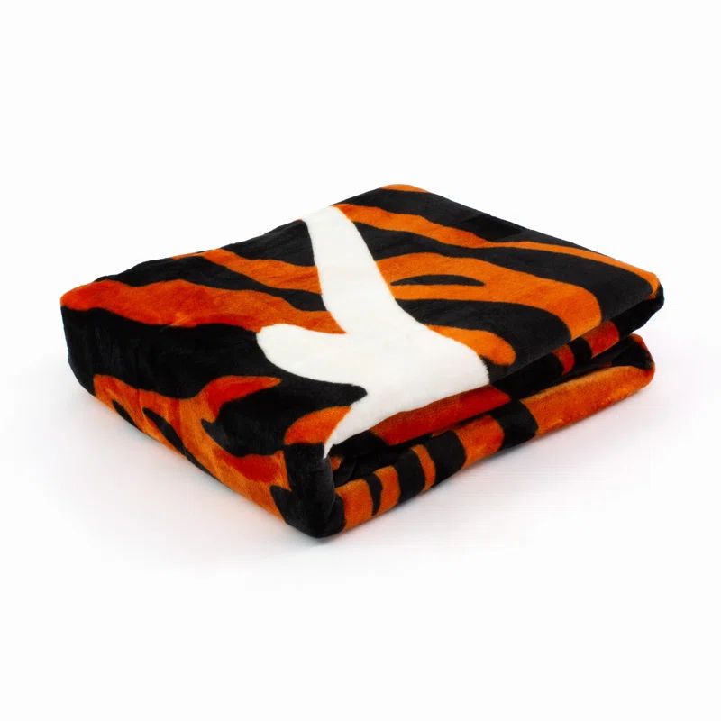 Texas Longhorns Orange and Black Knitted Throw Blanket
