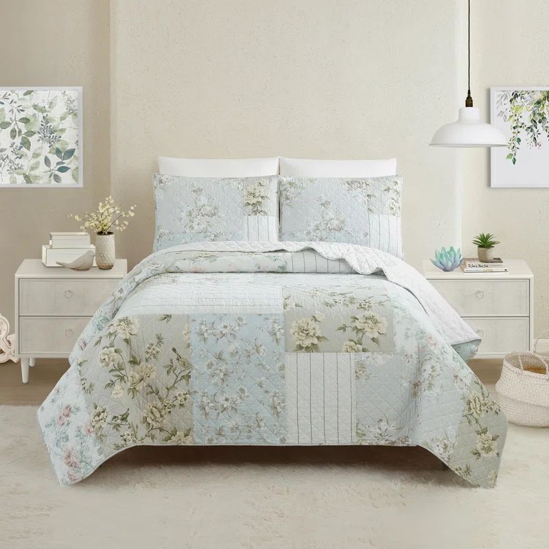 Claire Twin White Cotton Floral Patchwork Quilt Set
