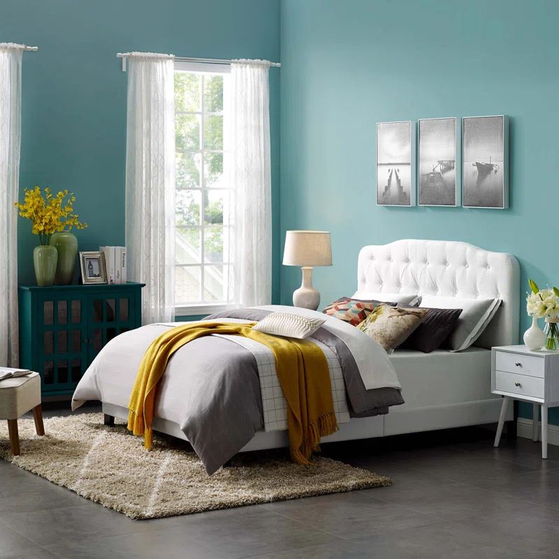 Amelia Beige Full Tufted Upholstered Platform Bed with Wood Frame