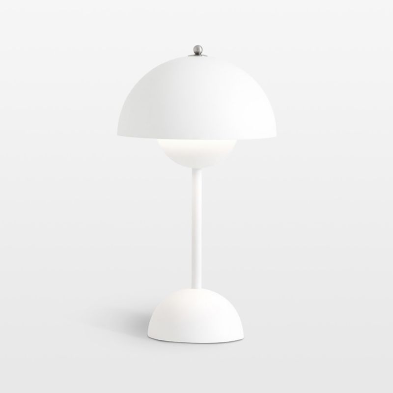 Matt White Polycarbonate Cordless Outdoor Table Lamp with 3-Way Switch