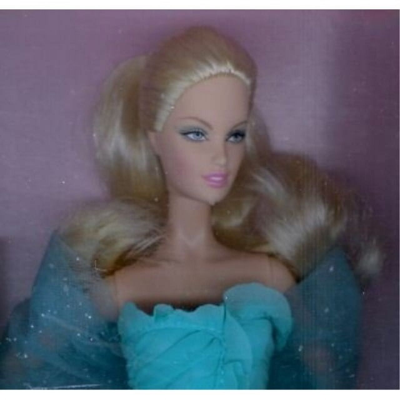 2007 Barbie Collector's Edition in Turquoise Chiffon Dress